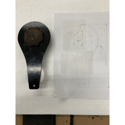 Hub hat wrench for C4F C6F