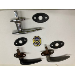EXTERIOR DOOR HANDLE SOLE