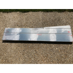 Marchepied coté droit pour chassis long en voie large